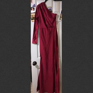 One sleeve dress